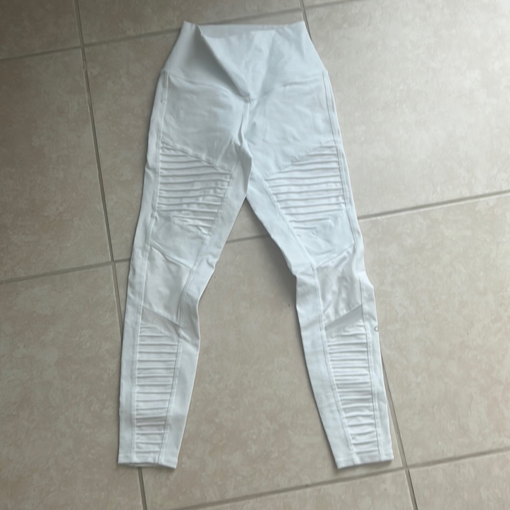 Alo yoga leggings